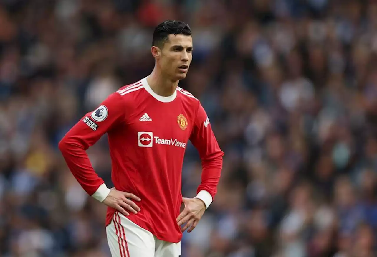 Soccer-Ronaldo expresses desire to leave Manchester United - report