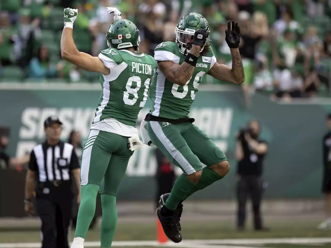 Roughriders bounce back with 41-20 victory over Alouettes