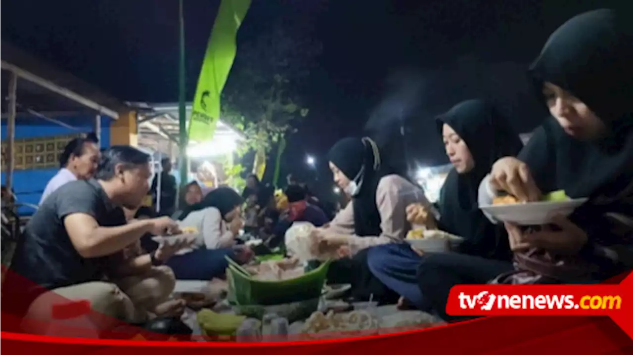 Tradisi Unik Suku Osing: Satu Desa Jemur Kasur Bareng-bareng Jelang idul Adha