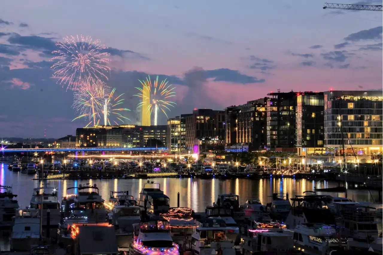 15 Rooftops and Restaurants Around DC With July 4 Fireworks Views