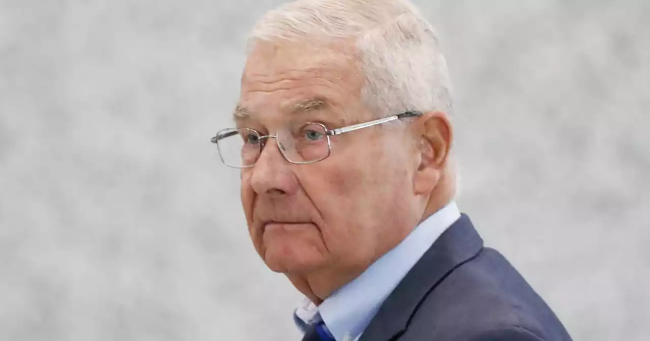 Column: Former Lincoln-Way Superintendent Lawrence Wyllie reaps state’s top pension while federal prosecutors drag feet on criminal trial