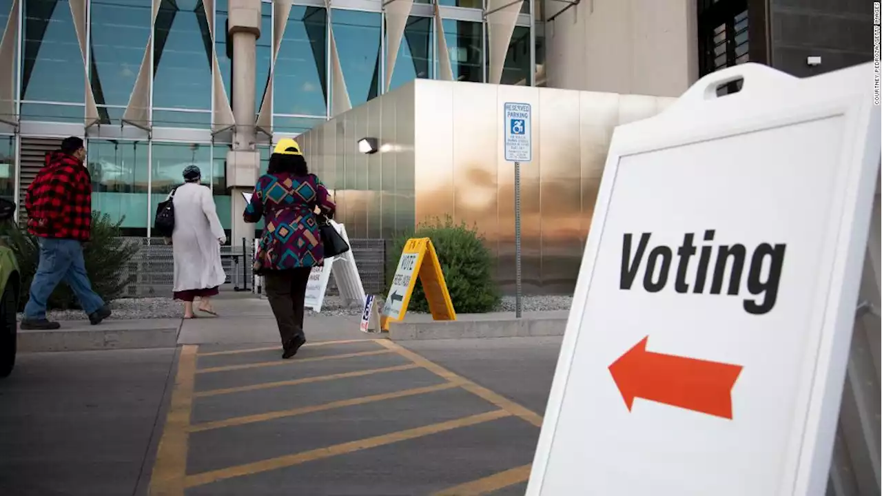 Man arrested after alleged bomb threat against Arizona election official