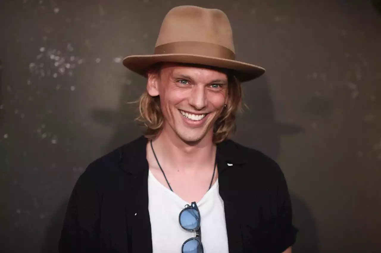 ‘Stranger Things’ Star Jamie Campbell Bower Praised For Speaking Openly About Addiction