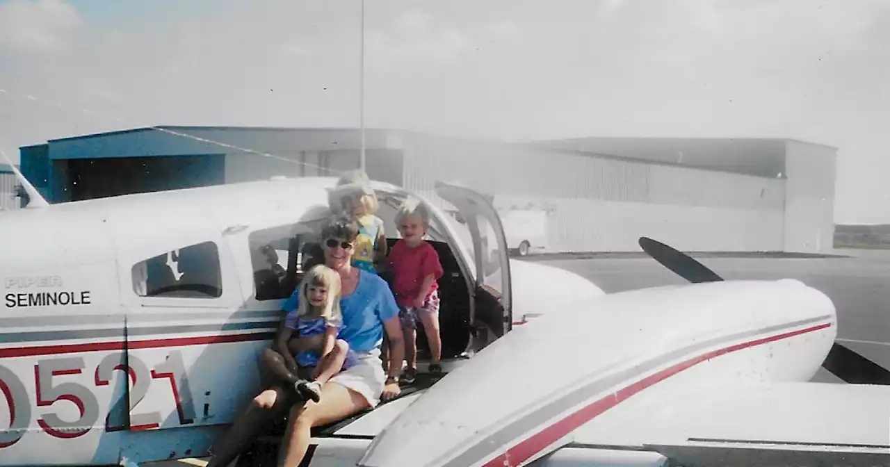 Southwest pilots become first mother-daughter duo to fly together, fulfilling lifelong dream