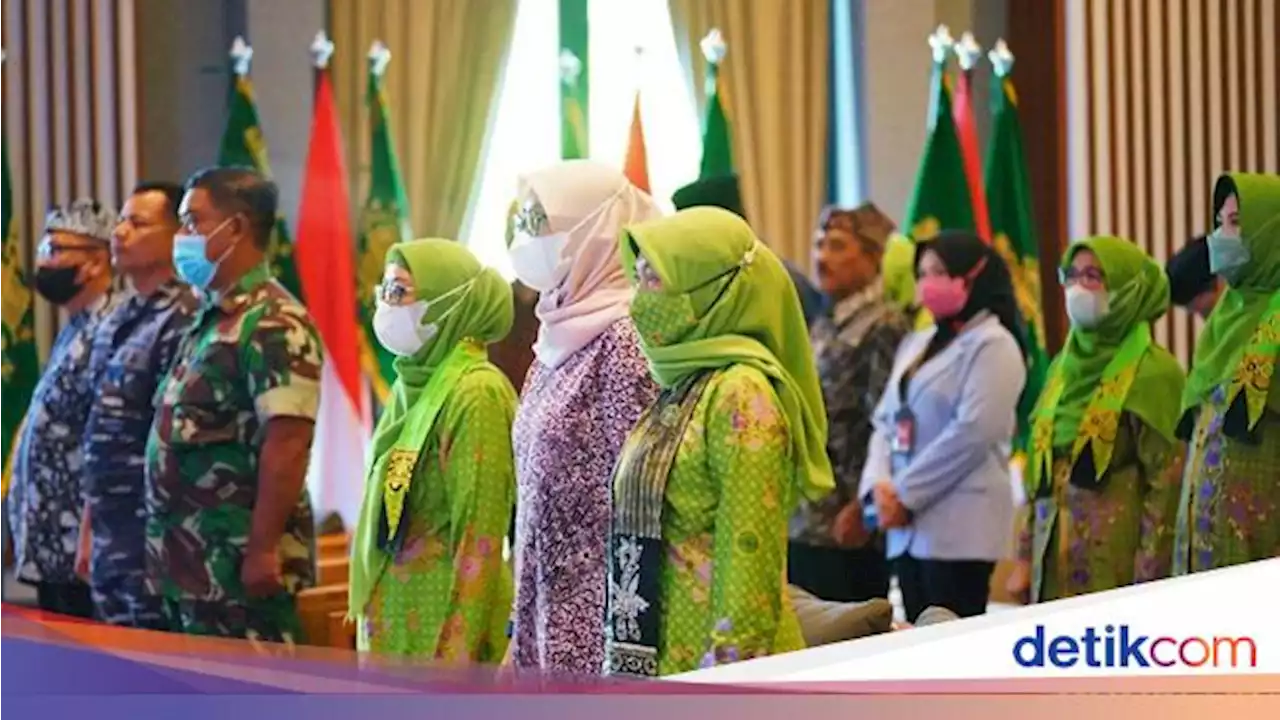 Bupati Ipuk Ajak Muslimat NU Sinergi Bangun Banyuwangi Pascapandemi