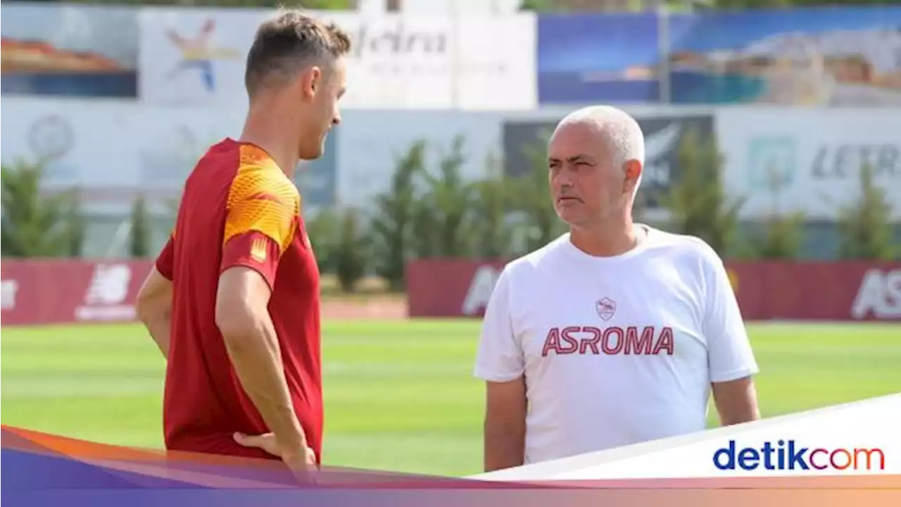 Mourinho Masih Incar Pemain, Mungkin Begini Starting XI AS Roma Nanti