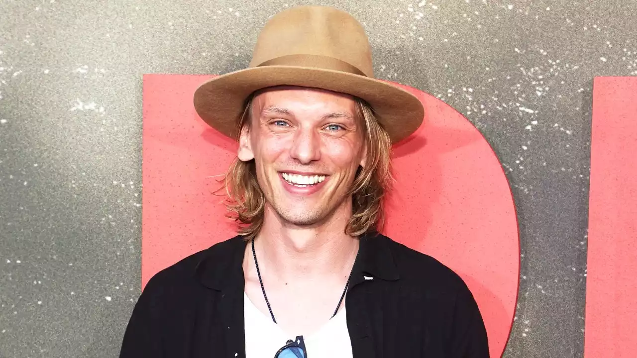 'Stranger Things' Star Jamie Campbell Bower Celebrates His Sobriety