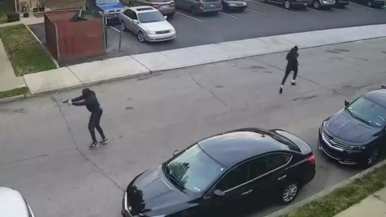 Video: 2 suspects sought for firing into crowd of people, shooting child in East Germantown