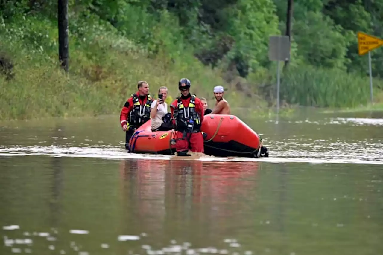 EXPLAINER: One weather system floods St. Louis and Kentucky