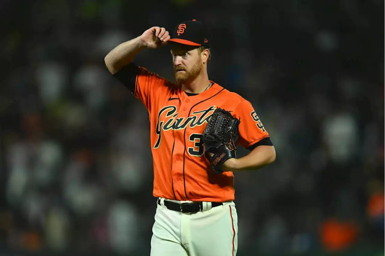 SF Giants fall back into losing ways with loss to Cubs