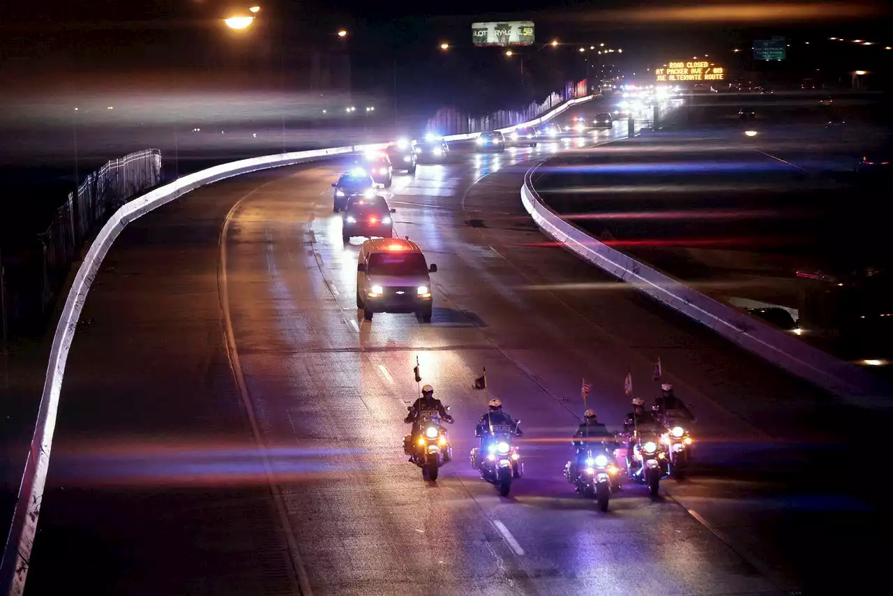 Philadelphia man who threatened to throw baby off I-95 overpass has been identified