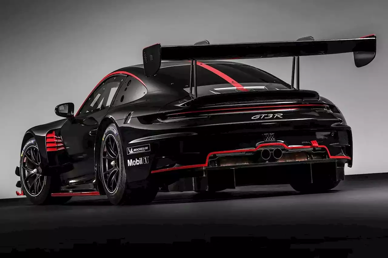 Porsche reveals 2023 911 GT3 R