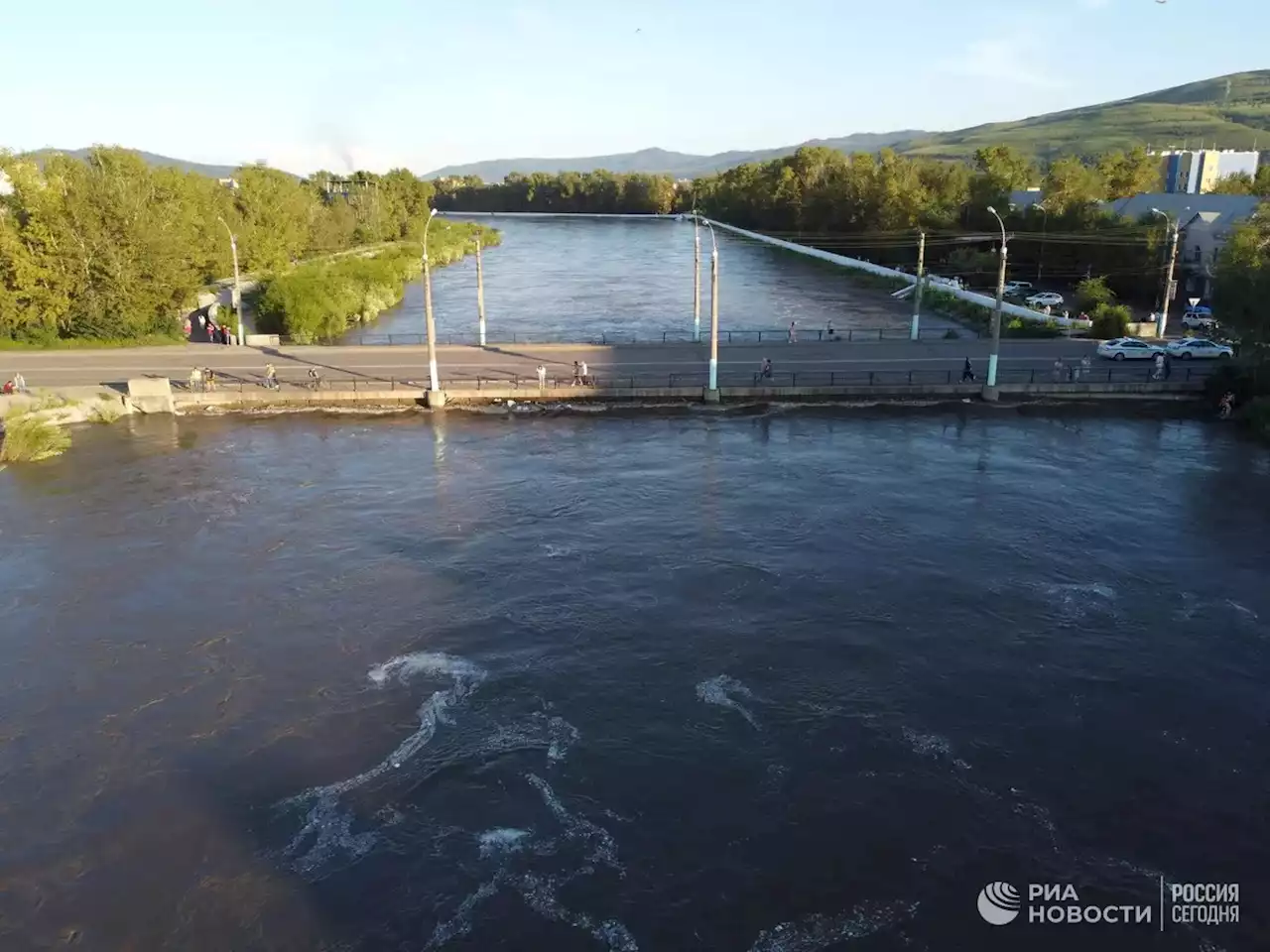 Уровень воды в реке Чита начал снижаться