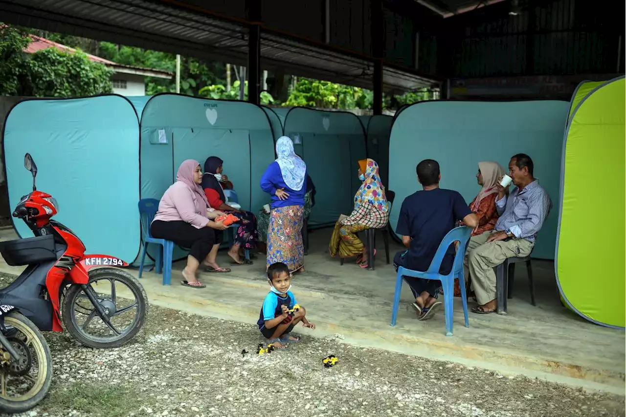 Baling floods: Kampung Padang Empang relief centre closes