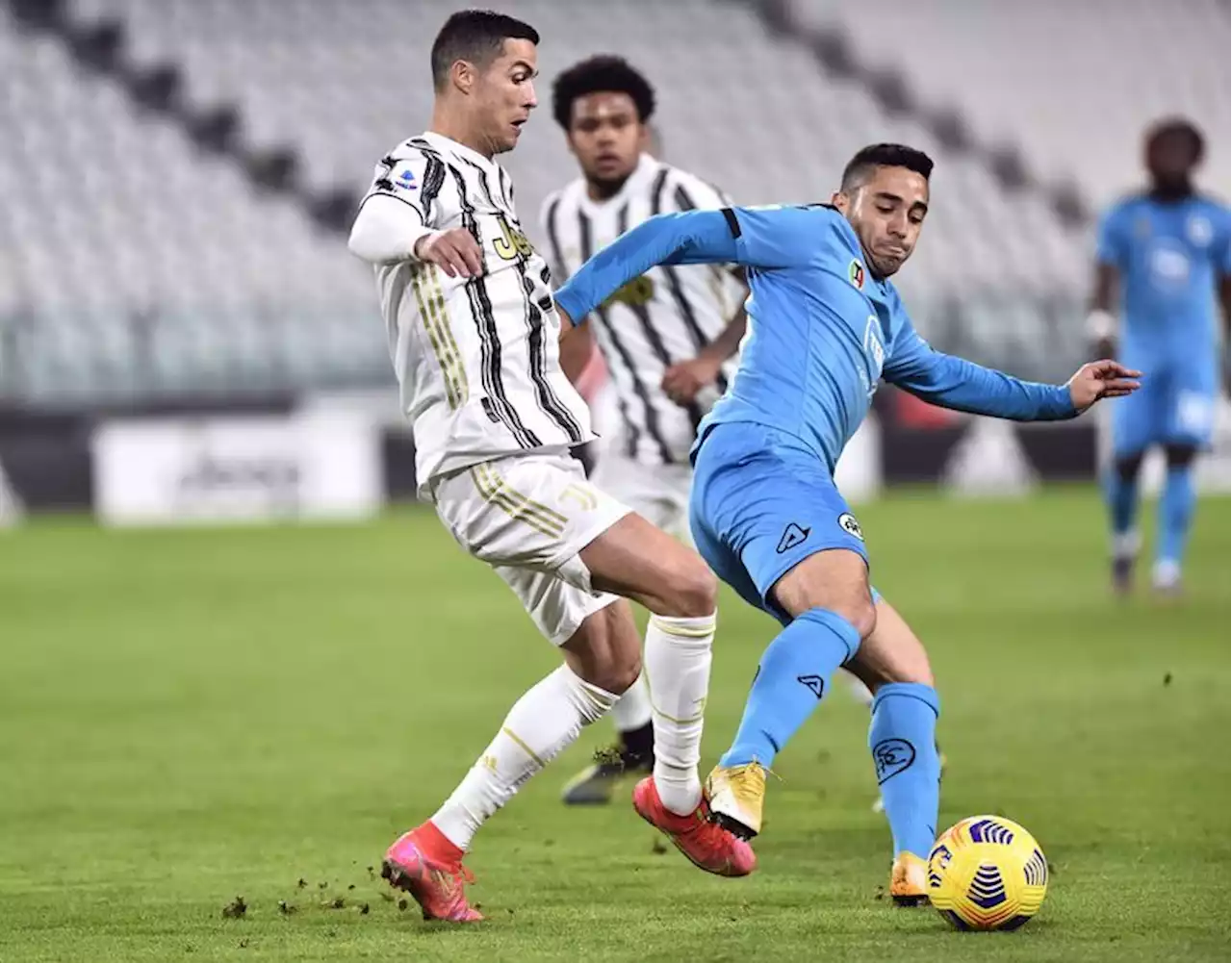 Soccer-Spezia and Sena end contract after season-long absence due to COVID-19