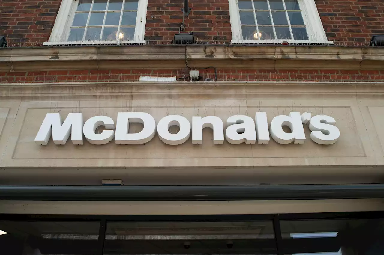 How to make a McDonald’s cheeseburger for less than 99p at home