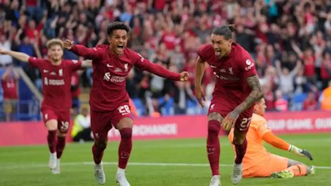 Liverpool beat Manchester City for Community Shield