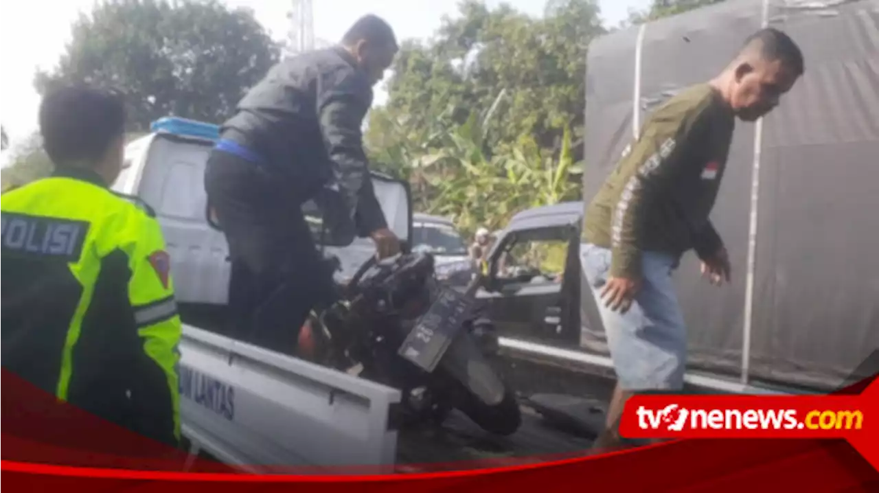 Terjatuh Saat Menyalip Mobil, Pemotor di Probolinggo Tewas Terlindas Truk Trailer