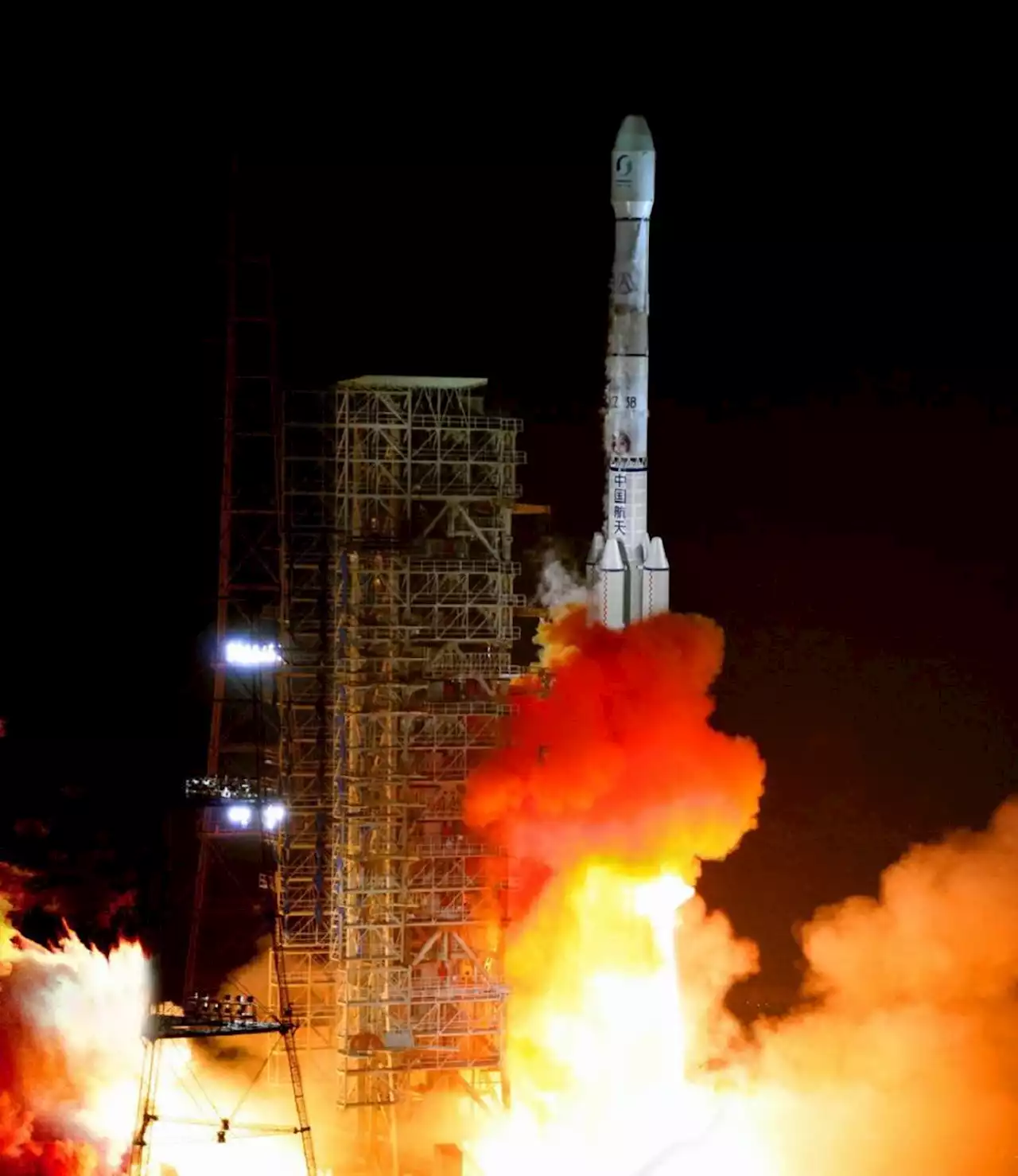 China's Long March Rocket Booster Makes Uncontrolled Reentry Back to Earth