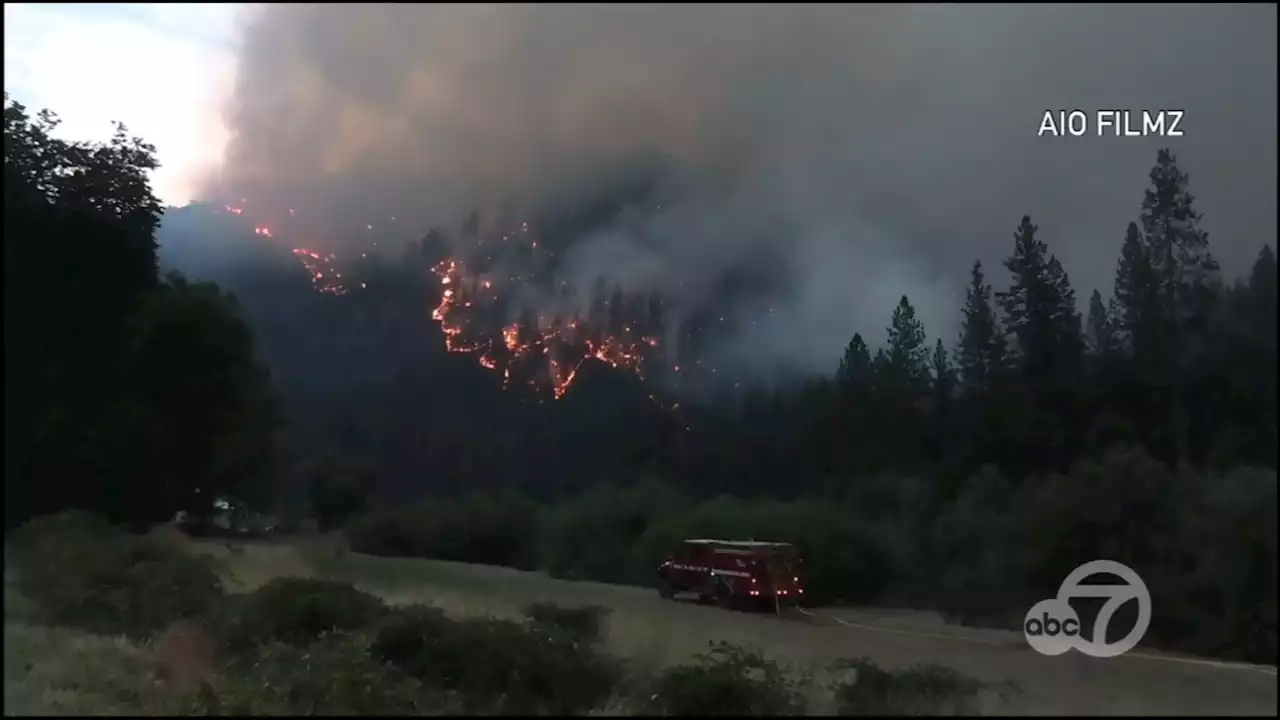 McKinney Fire in California-Oregon border explodes to 30,000 acres, evacuations ordered