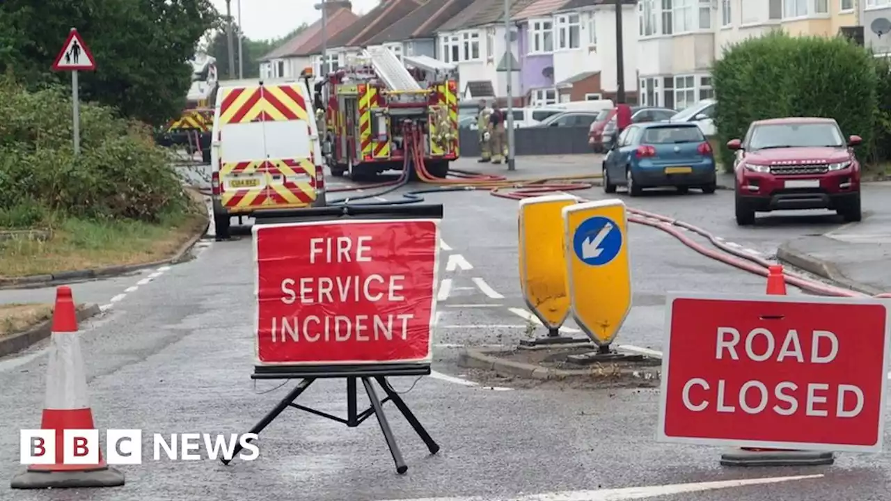 Glen Parva: Fire crews tackle large scrapyard blaze