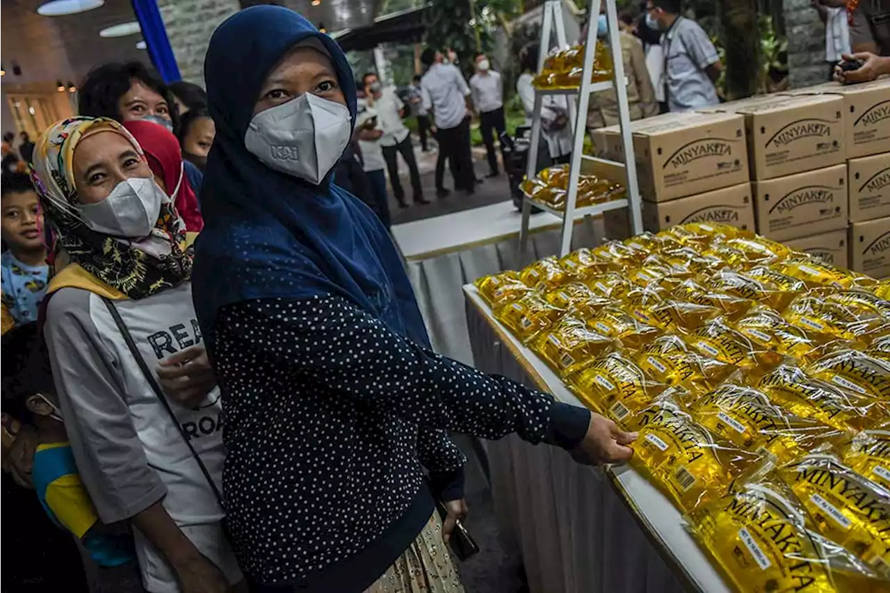 Harga Minyak Goreng Curah Terus Turun, Mendag: Stoknya Berlebih