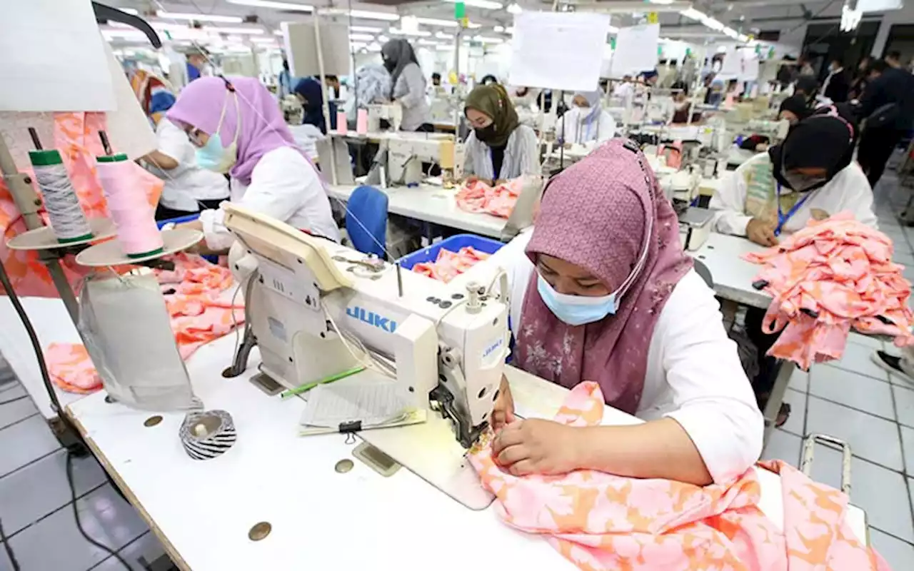 Ternyata Ini Asal Mayoritas Bahan Baku Produksi Garmen Indonesia