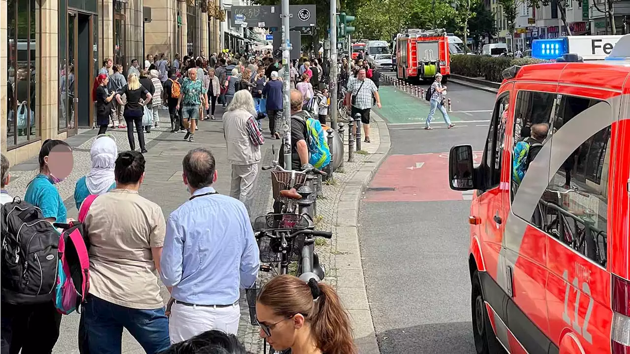 Verdächtiger Koffer! Einkaufszentrum Schloss Steglitz geräumt