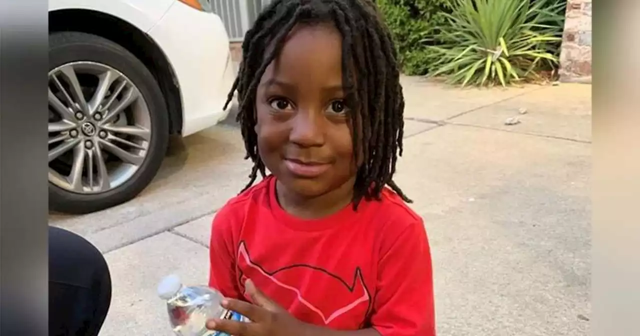 Carrollton police ask for help identifying young boy found wandering alone