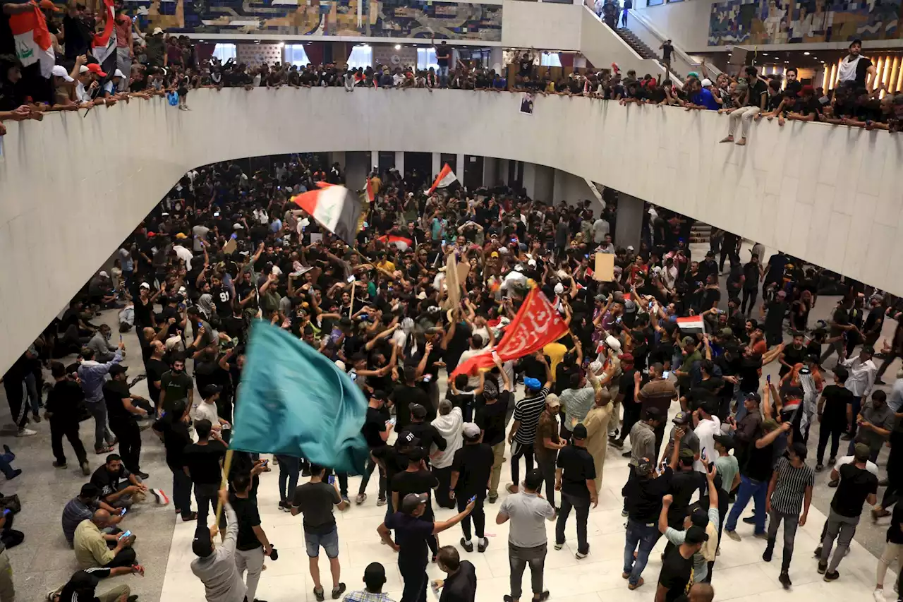 Protesters storm Iraq parliament for second time in week