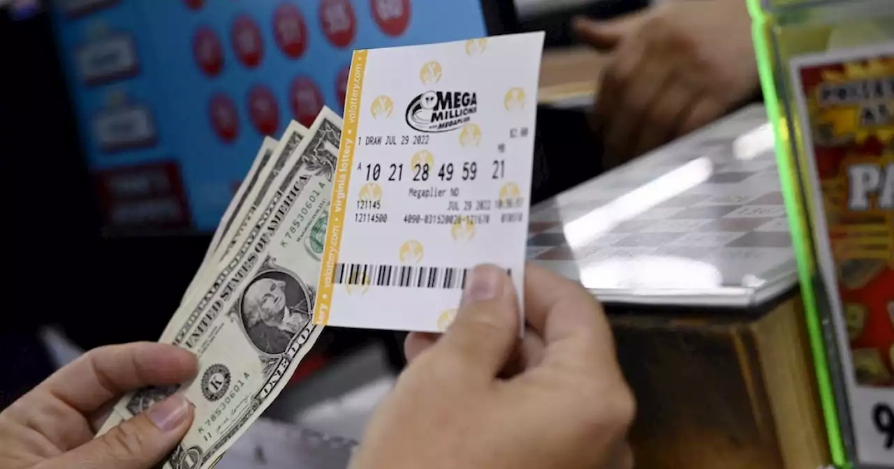 US lottery player wins jackpot topping $1.3bn