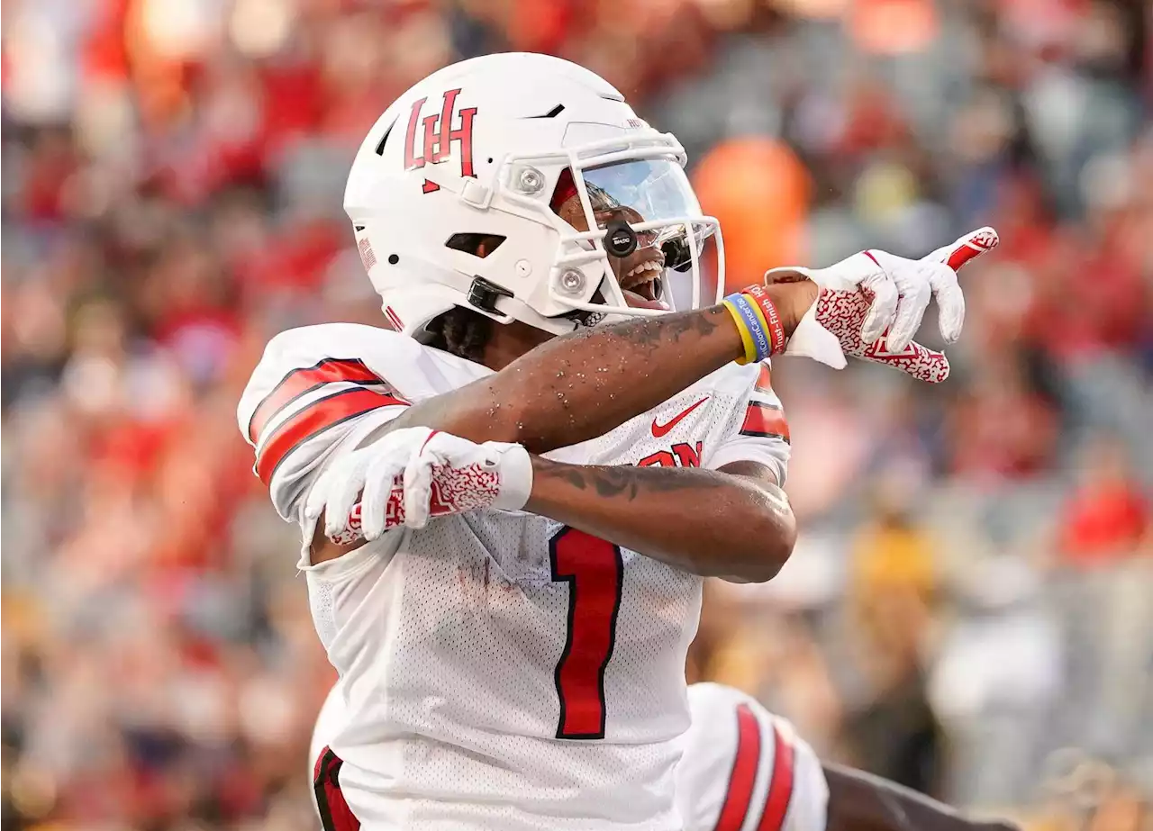 How UH gave Clayton Tune more wide receiver options for 2023