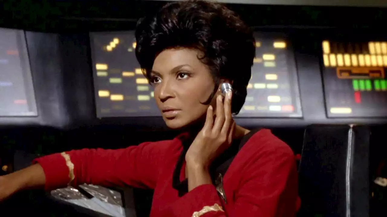 Nichelle Nichols, Pioneering 'Star Trek' Actor, Dies At 89