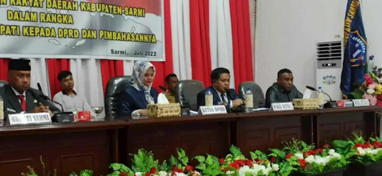 DPRD Sarmi Gelar Sidang Paripurna LKPJ Bupati Sarmi