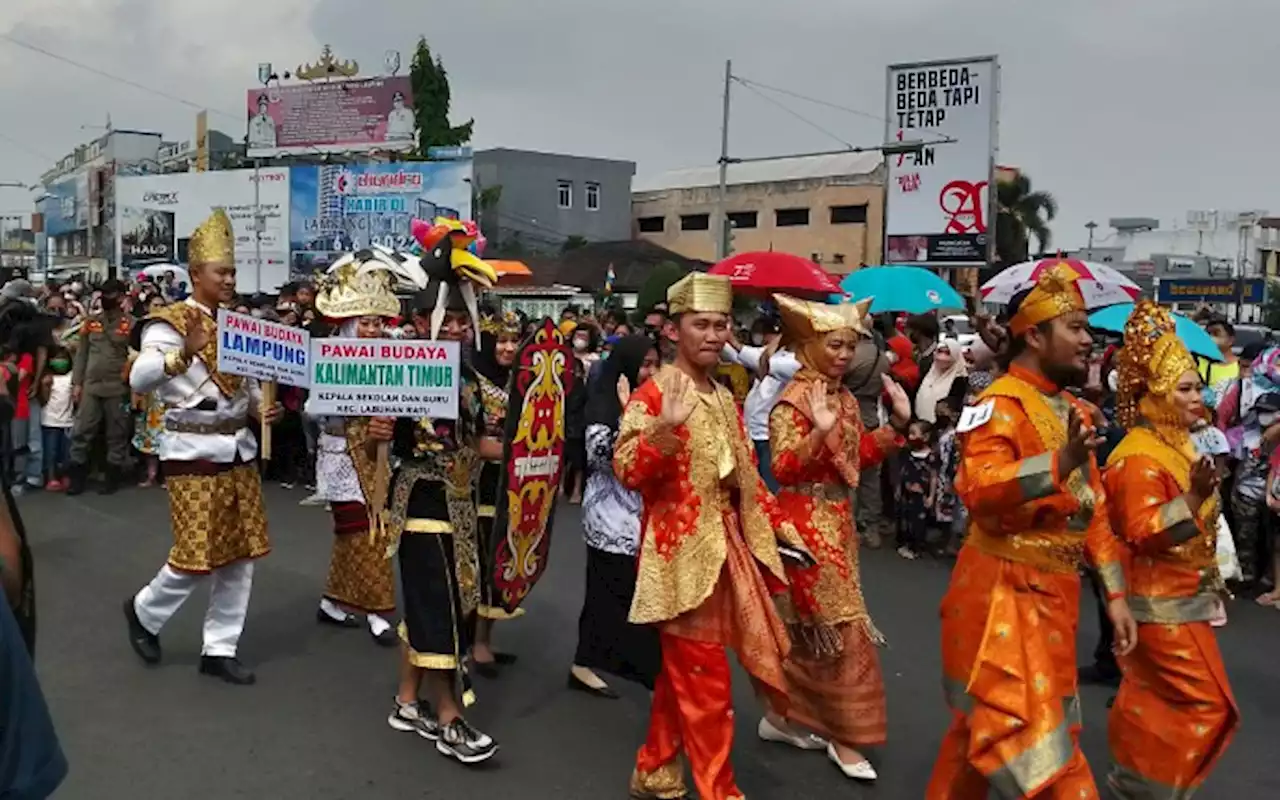 Eva Dwiana: Kenalkan Lampung Melalui Pawai Budaya