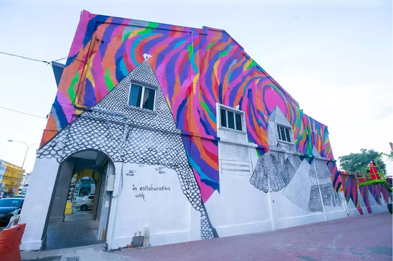 'Rooftop Cat': KL’s Jalan Pudu gets a new mural to promote aspirations and leadership