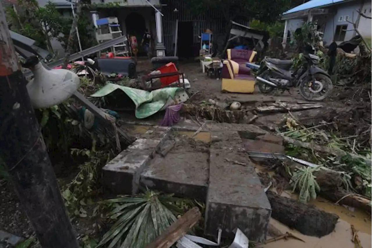 BNPB Pastikan Penanganan Darurat Banjir Bandang Berjalan Efektif di Sulbar