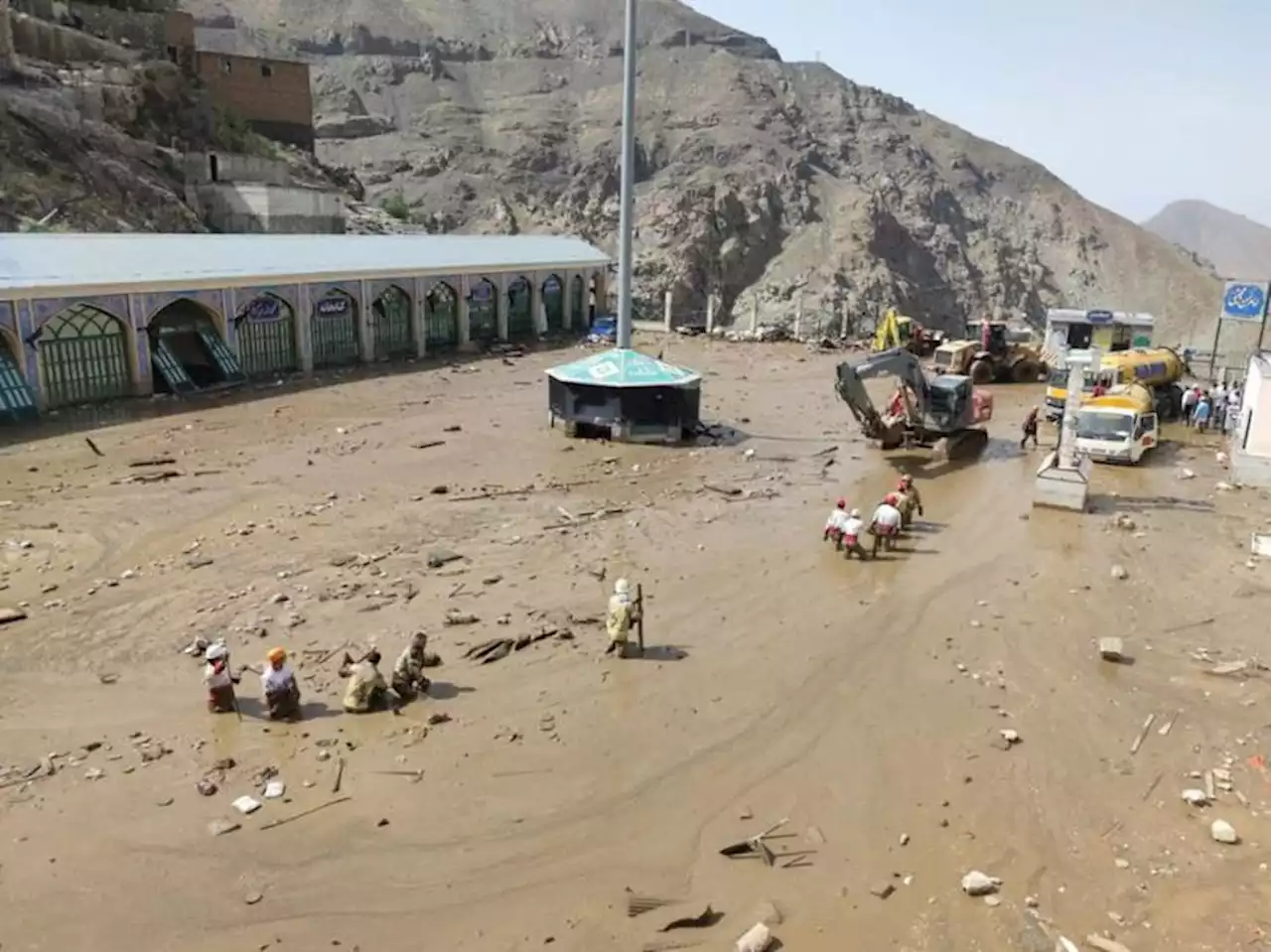 Tujuh Wisatawan Asal Irak Turut Jadi Korban Banjir Bandang di Iran |Republika Online