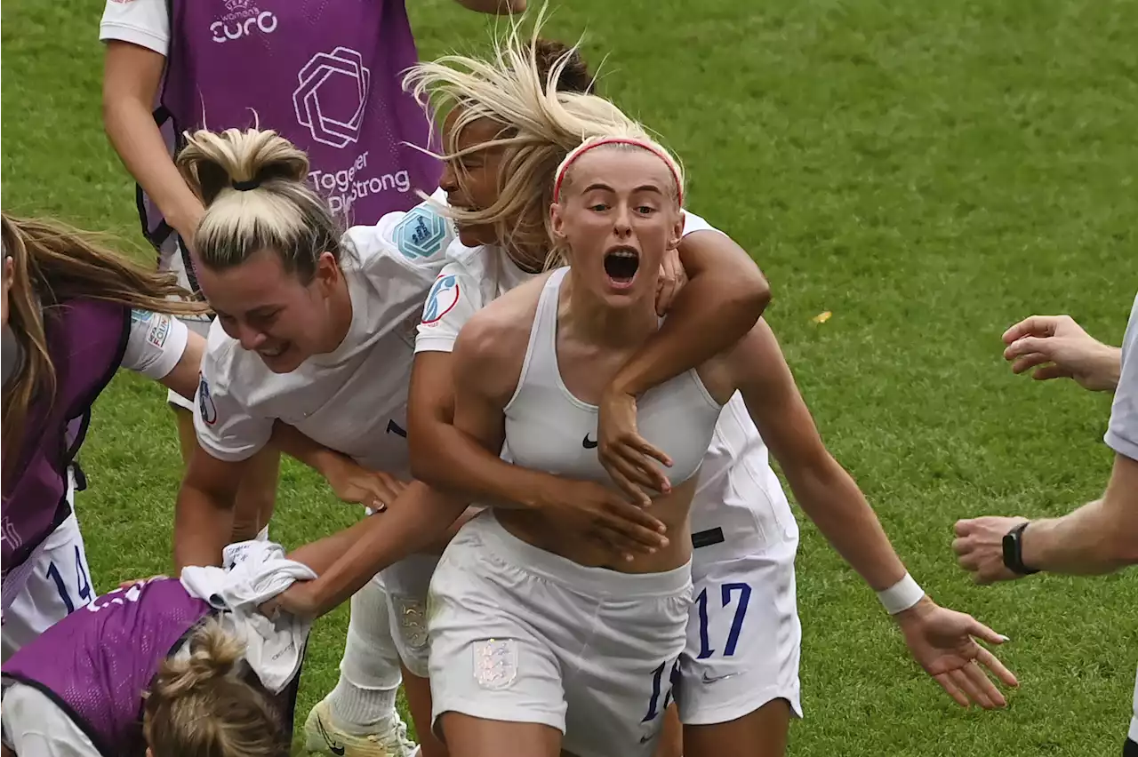 England fans all say the same thing after Chloe Kelly seals Euro 2022 crown