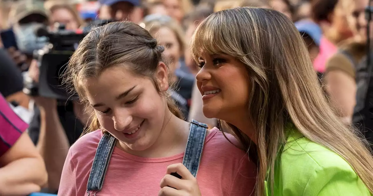 Watch Savannah Guthrie introduce Maren Morris to one of her biggest fans, who is blind