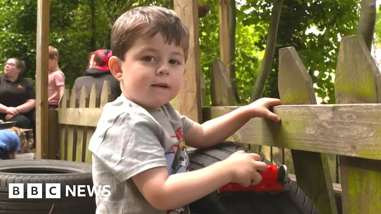 Nurseries in England: Parents asked about proposed change to carer ratios