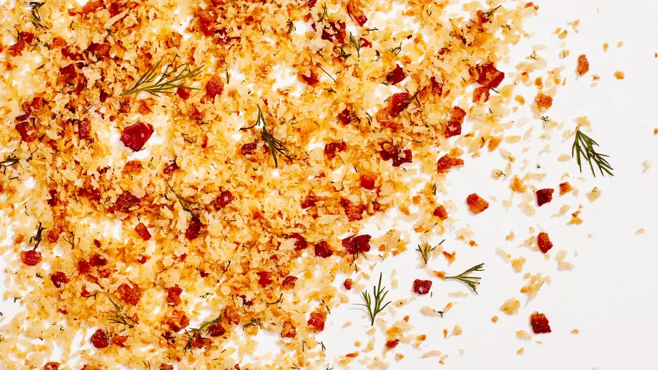 Make Any Meal Crispy-Crunchy With DIY Breadcrumbs