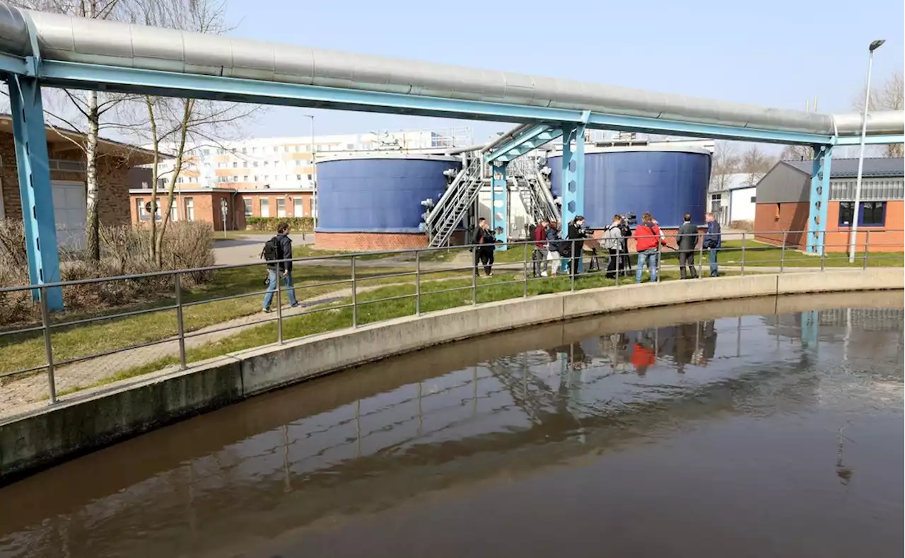 Corona-Ticker: Amtsärzte - Abwasser in allen Städten untersuchen