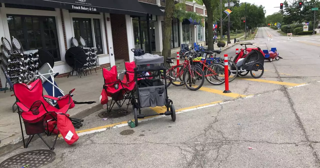 At least 9 people shot at Independence Day parade in Highland Park, Illinois