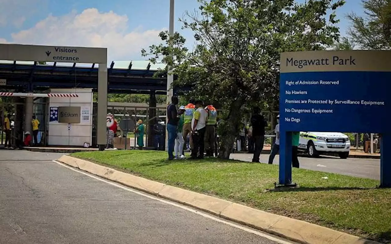 Eskom workers expected to decide on new wage by Tuesday