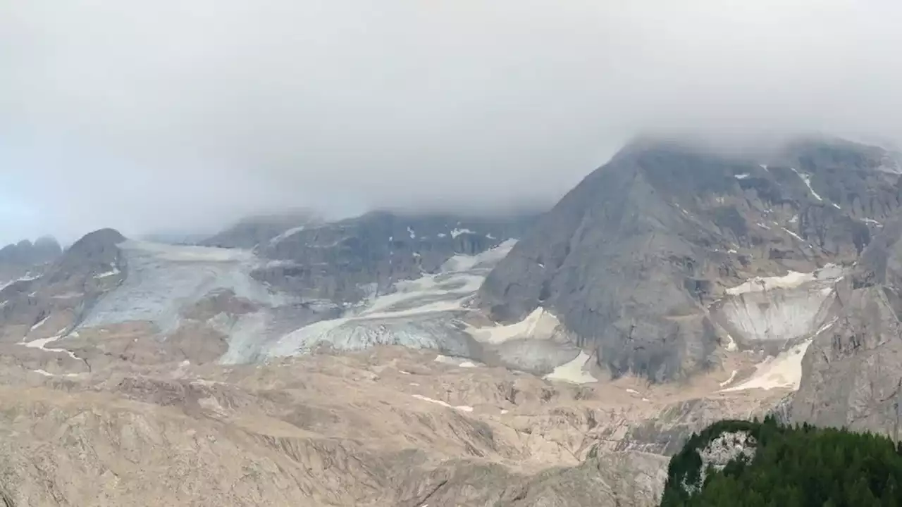 Effondrement d'un glacier en Italie : Un risque 'accentué par les températures totalement anormales', explique l'hydrologue Emma Haziza