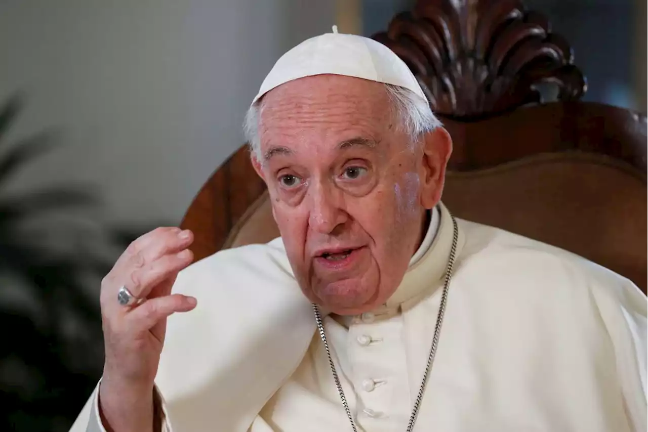 Pope Francis denies reports he’s planning to resign soon, says he’s on track to visit Canada