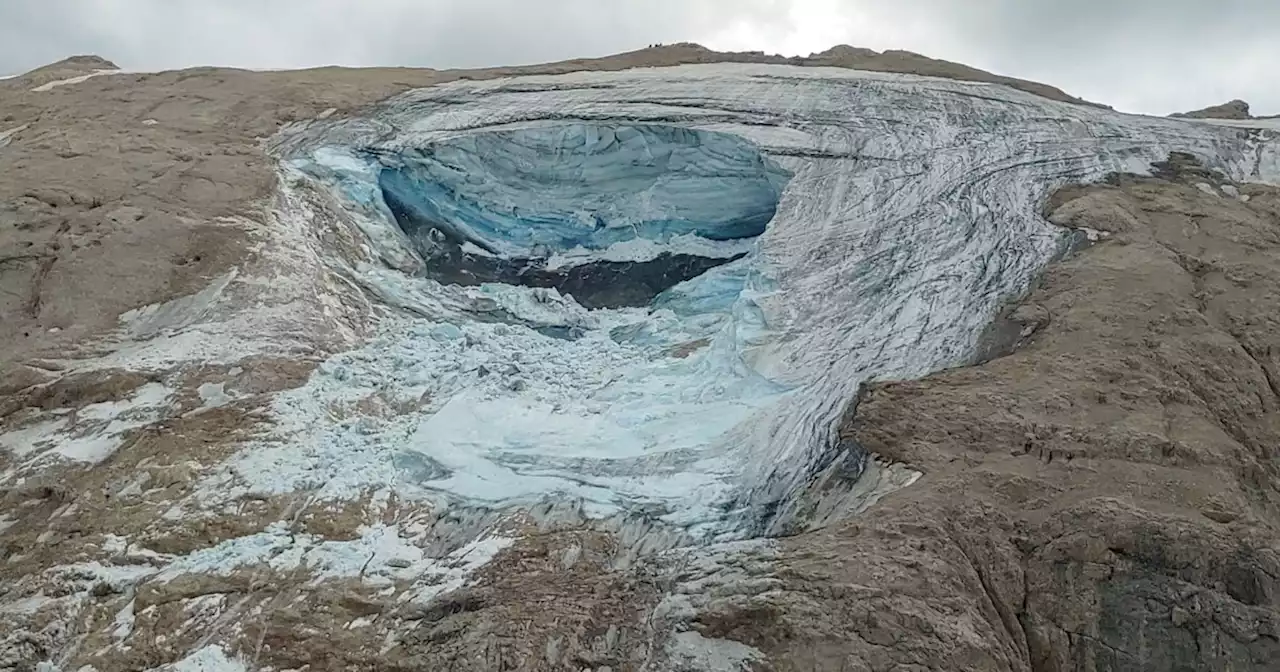 Alpine glacier chunk detaches in Italy, killing at least 6 hikers