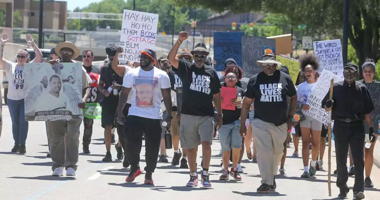 En Ohio, des manifestations après la vidéo d’un homme noir criblé de balles par la police