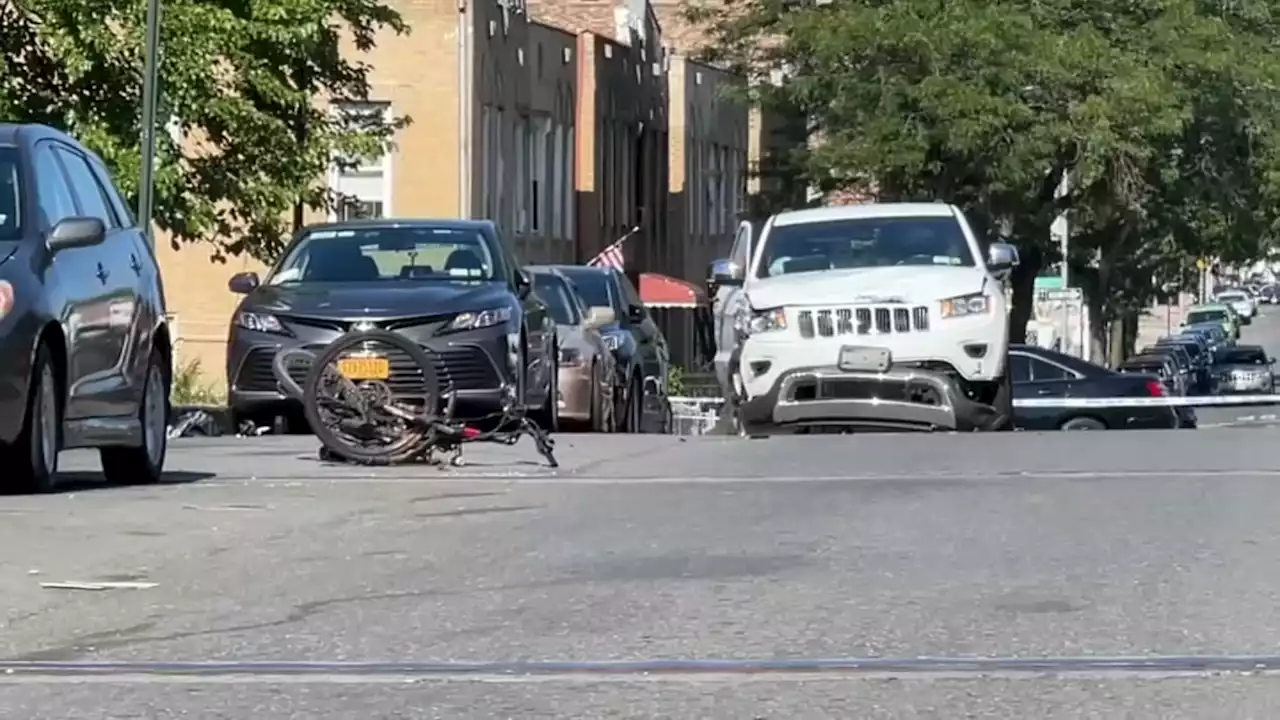 NYC Driver Ditches Jeep, Runs From Scene of Deadly Crash